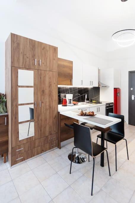 Aristotelous Sqr View Comfy Apt Thessaloniki Exterior foto