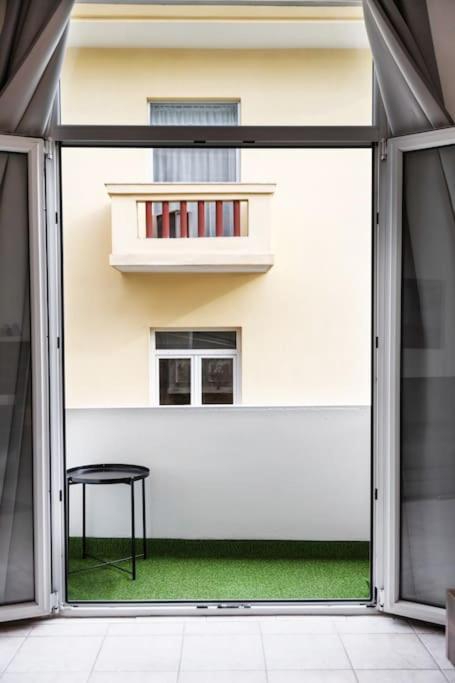 Aristotelous Sqr View Comfy Apt Thessaloniki Exterior foto